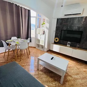 casa-vt-torremolinos.hotelsinnerja.org/