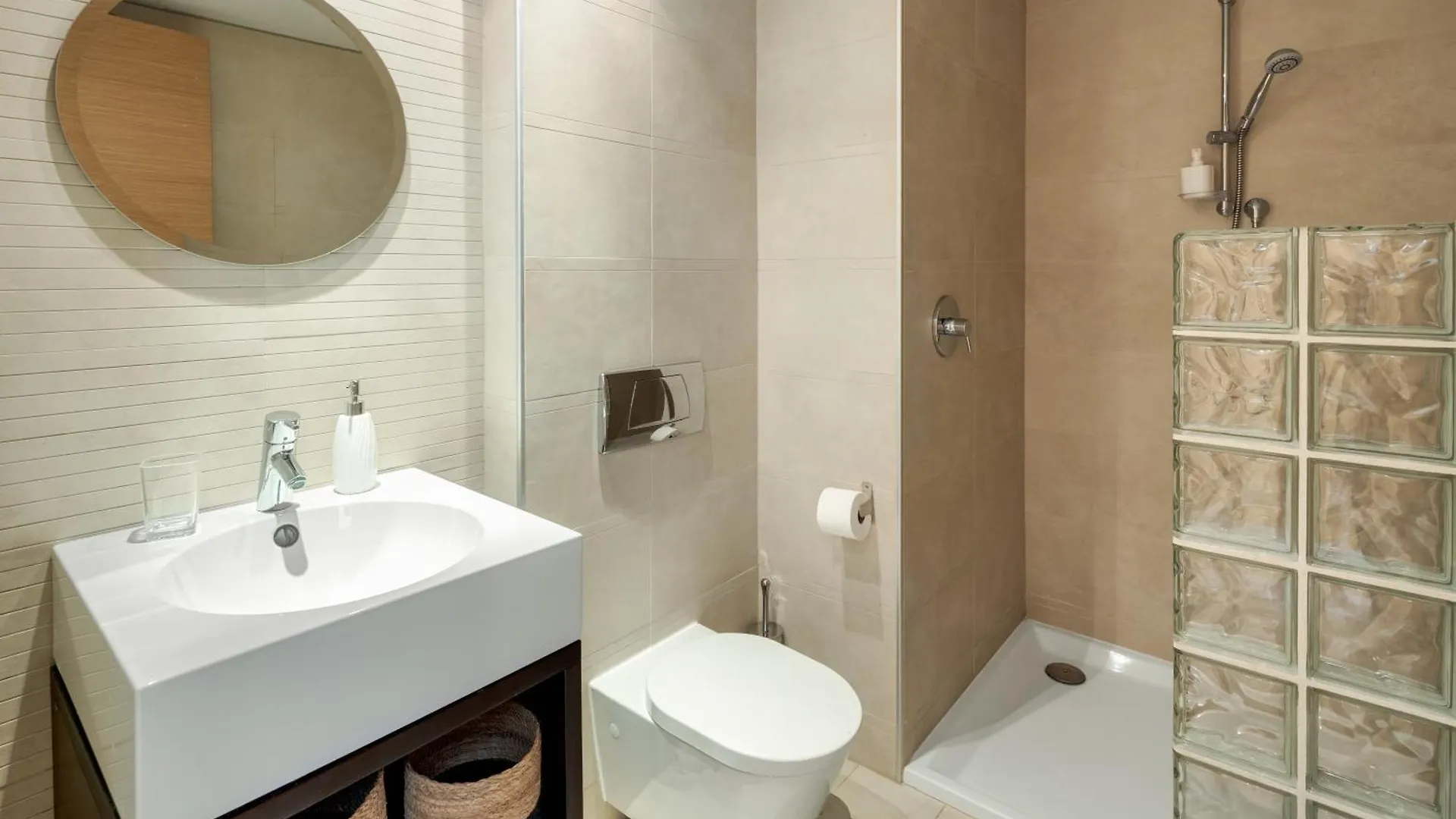 Spectacular Views - Luxury Apartment In Resort - Marbella Hills 0*,